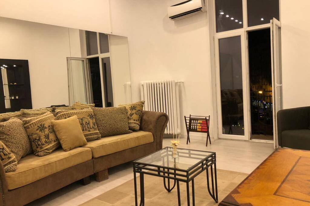 Outstanding 3br Ultracentral Cityview Balcony Aaa Bucarest