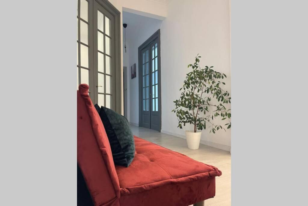 Appartamento Outstanding 3br Ultracentral Cityview Balcony Aaa Bucarest