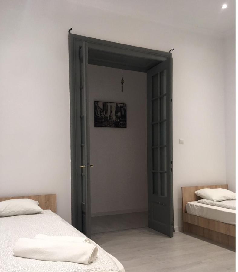 Outstanding 3br Ultracentral Cityview Balcony Aaa * Bucarest