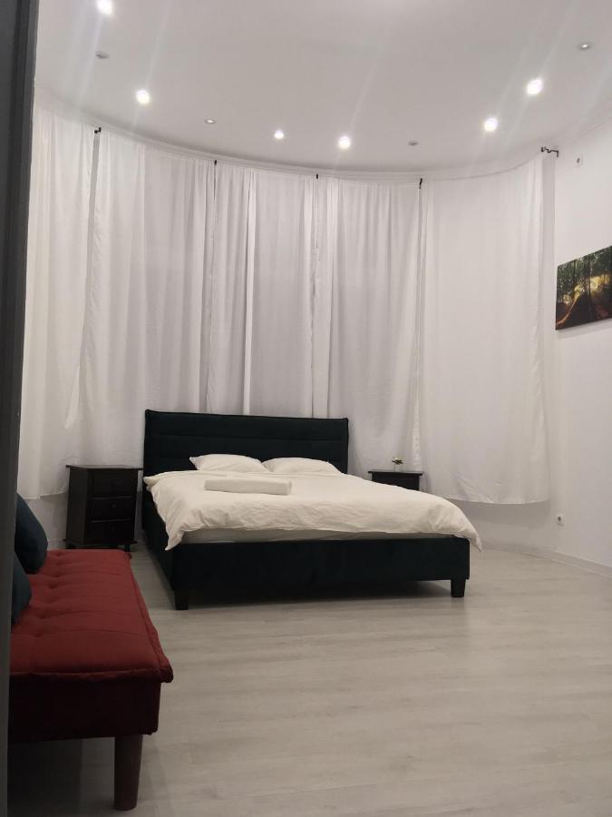 Outstanding 3br Ultracentral Cityview Balcony Aaa * Bucarest