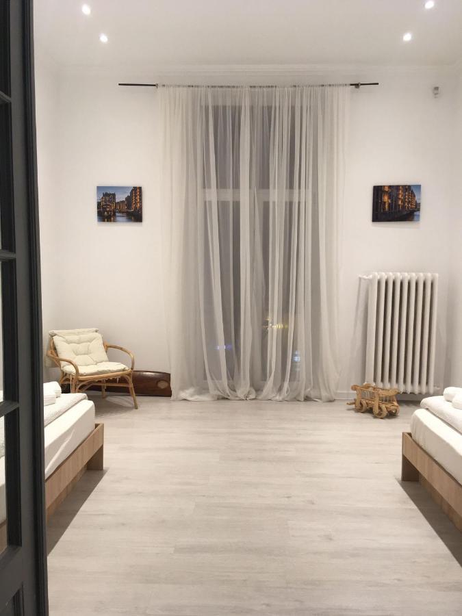 Appartamento Outstanding 3br Ultracentral Cityview Balcony Aaa Bucarest