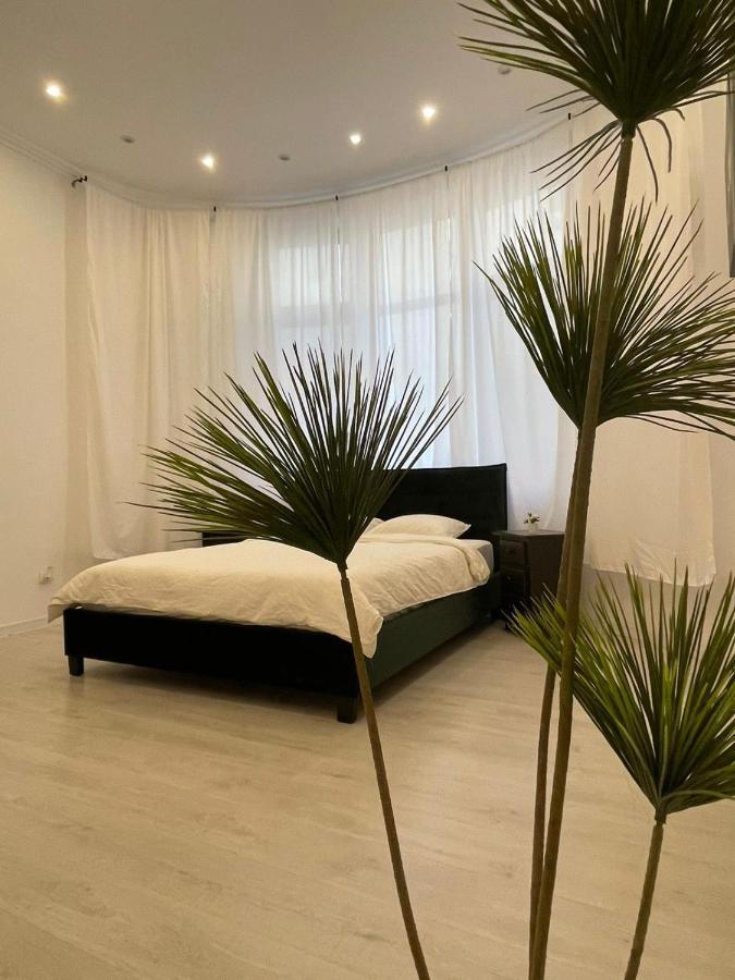 Outstanding 3br Ultracentral Cityview Balcony Aaa * Bucarest